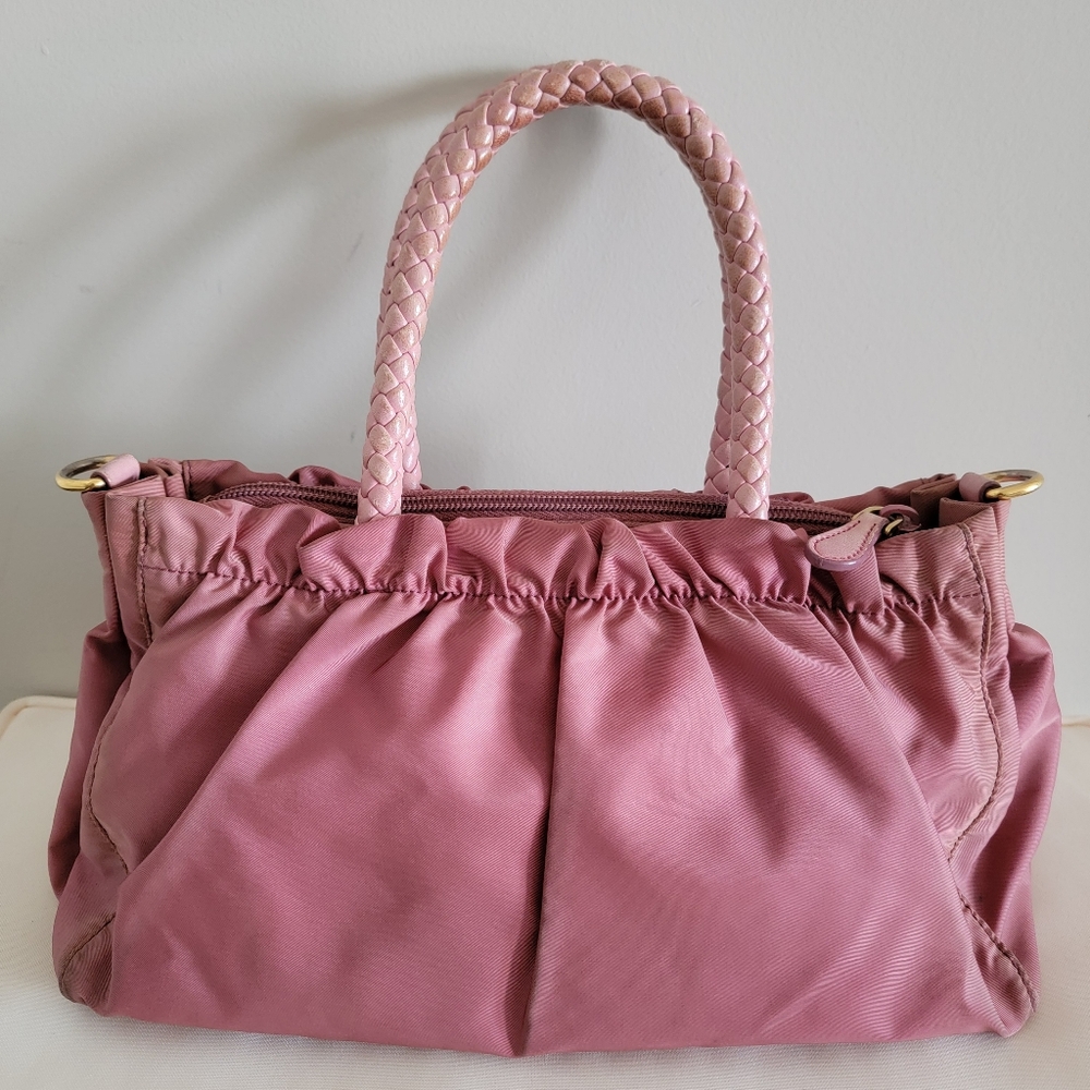 ‼️SOLD‼️ Authentic Prada Pink Bag with Card Certificate - Picture 5 of 17